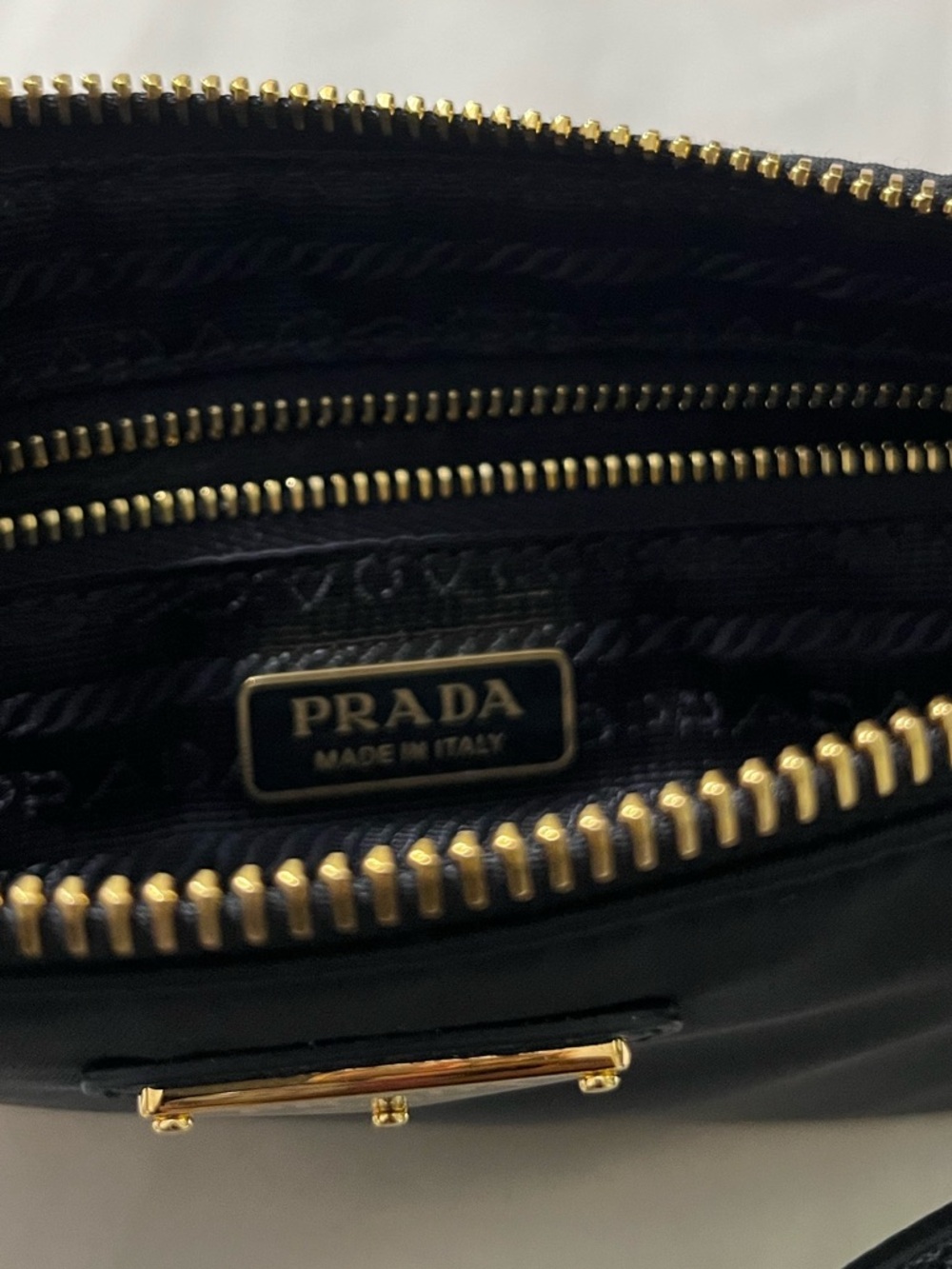 Prada Black Nylon shoulder bag - Picture 10 of 11